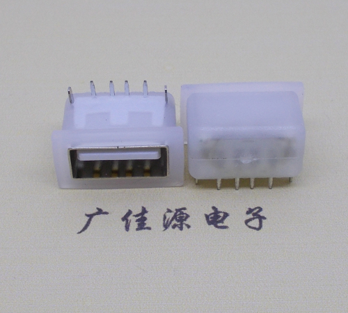 臥式usb 2.0防水母座